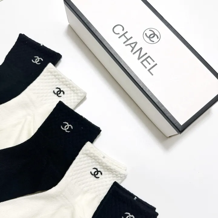 スーパーコピー シャネル 靴下
