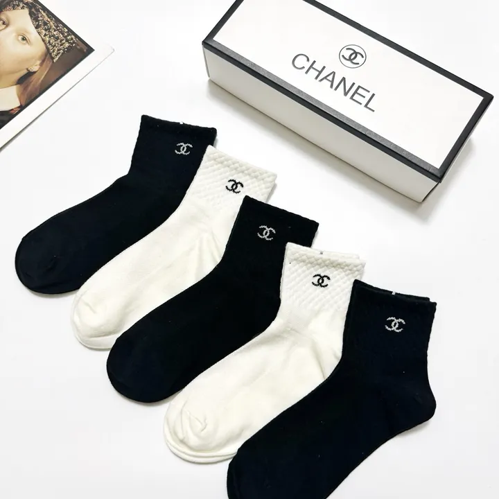 スーパーコピー シャネル 靴下