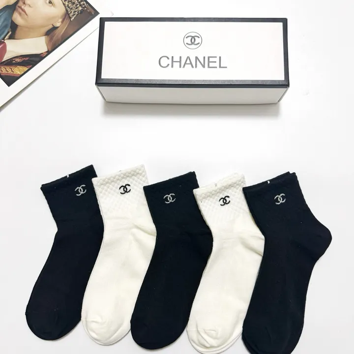 スーパーコピー シャネル 靴下