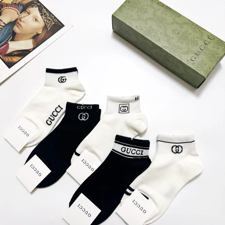 スーパーコピー グッチ 靴下