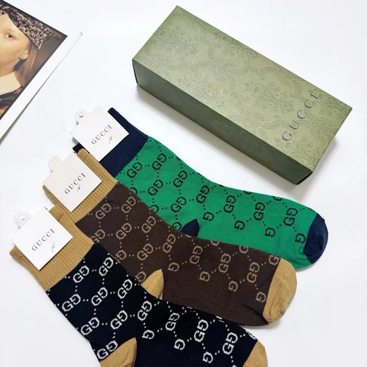 スーパーコピー グッチ 靴下