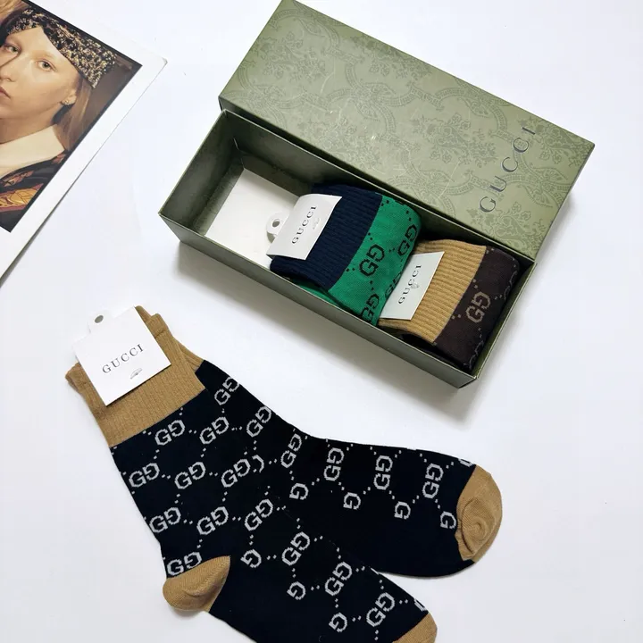 スーパーコピー グッチ 靴下