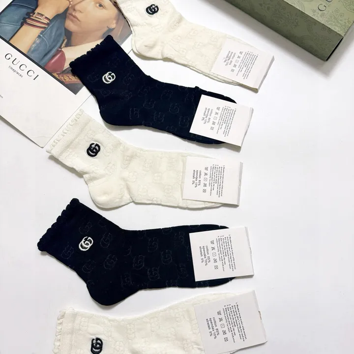 スーパーコピー グッチ 靴下