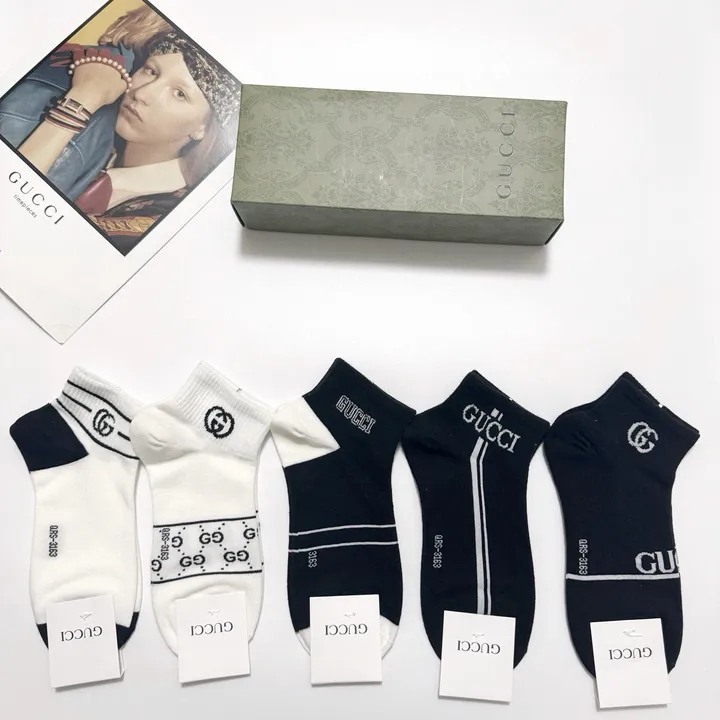 スーパーコピー グッチ 靴下
