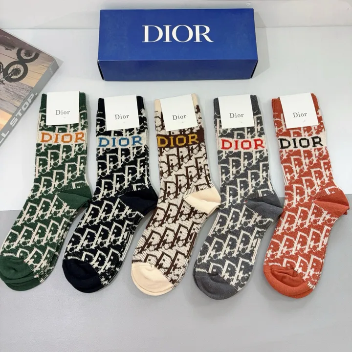 スーパーコピー ディオール 靴下
