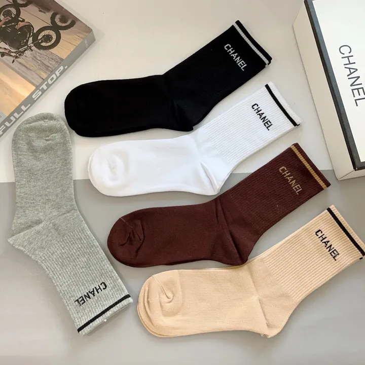スーパーコピー シャネル 靴下