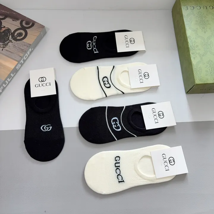 スーパーコピー グッチ 靴下