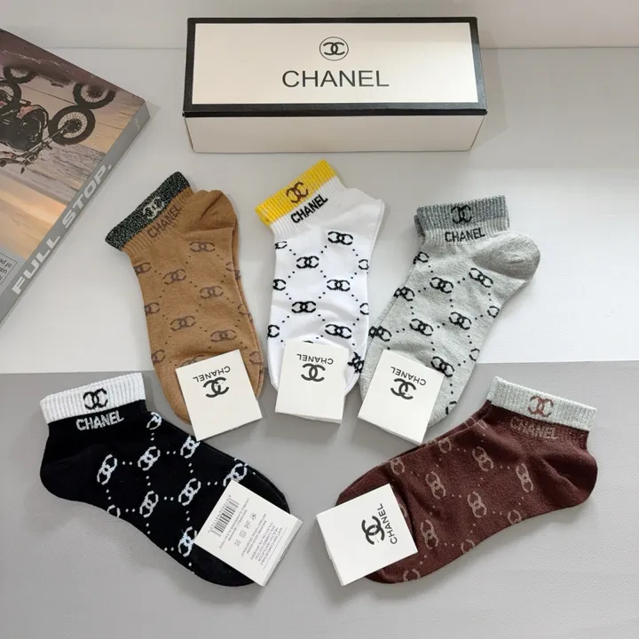 スーパーコピー シャネル 靴下