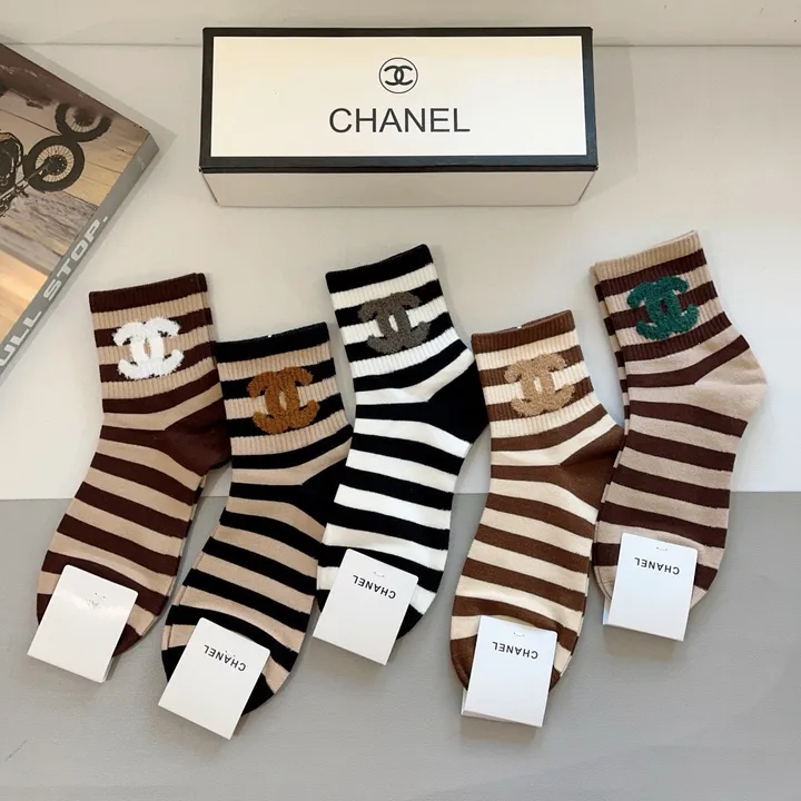 スーパーコピー シャネル 靴下