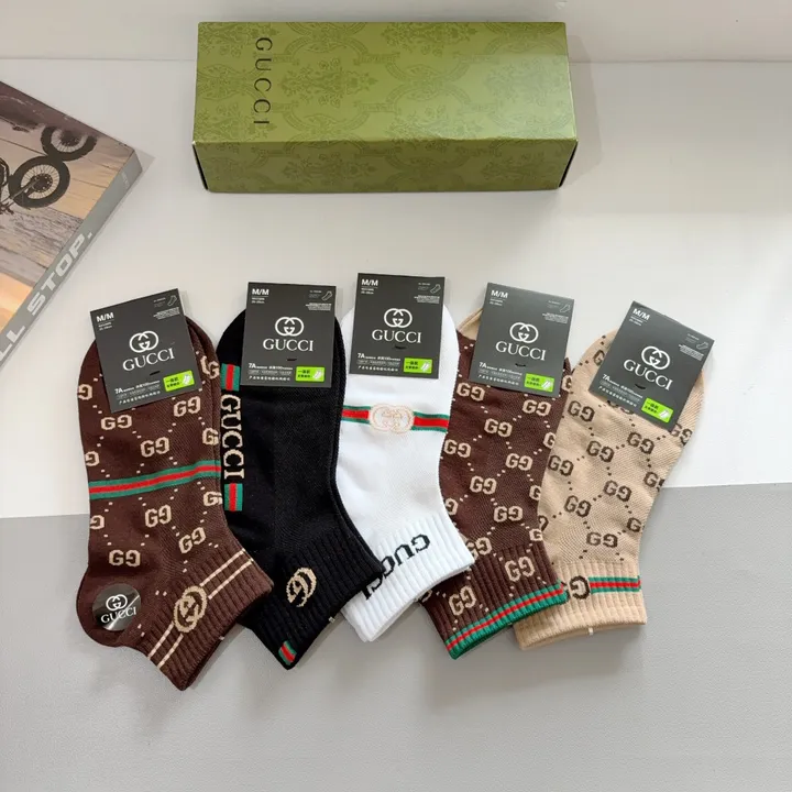 スーパーコピー グッチ 靴下