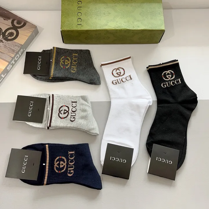 スーパーコピー グッチ 靴下