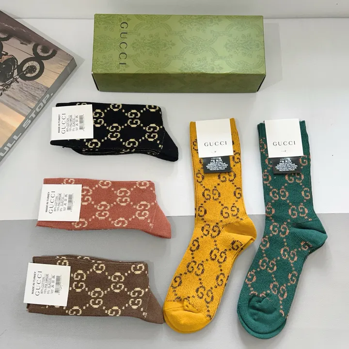 スーパーコピー グッチ 靴下