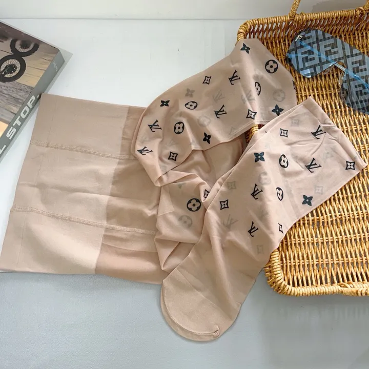 スーパーコピー ルイヴィトン 靴下