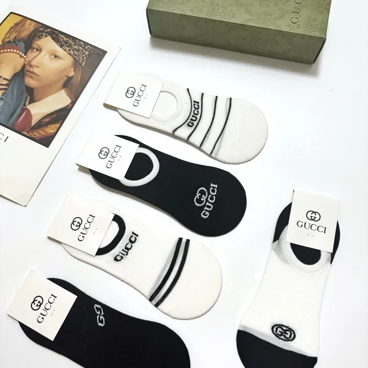 スーパーコピー グッチ 靴下