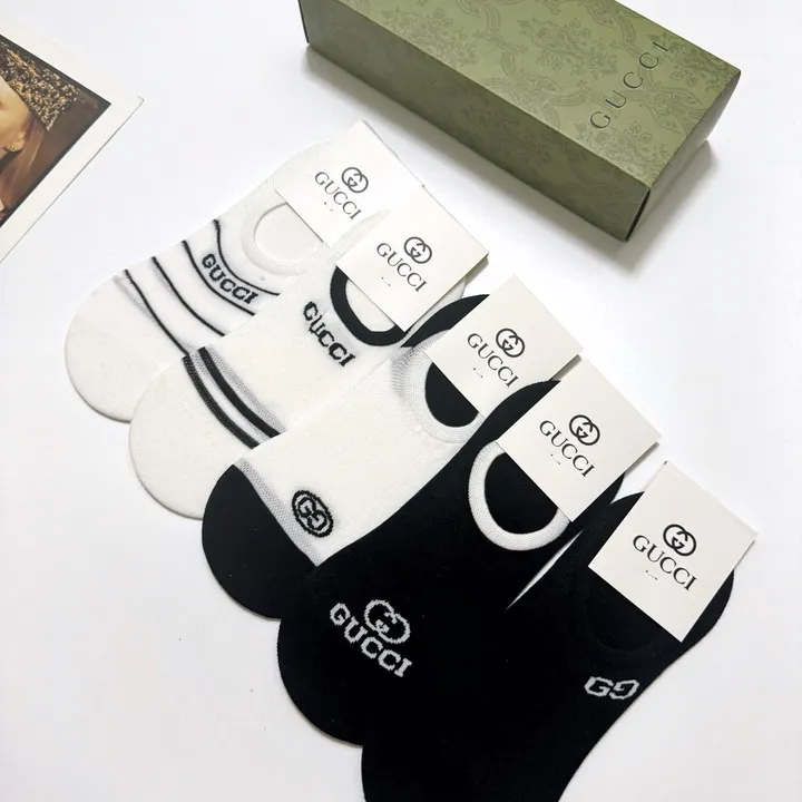 スーパーコピー グッチ 靴下