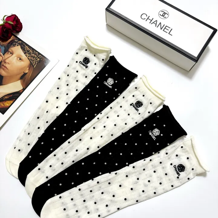 スーパーコピー シャネル 靴下