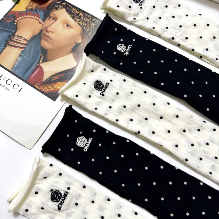 スーパーコピー シャネル 靴下