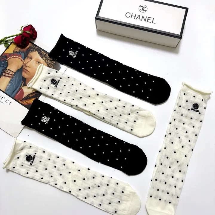 スーパーコピー シャネル 靴下