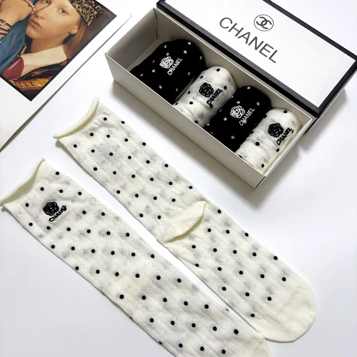 スーパーコピー シャネル 靴下