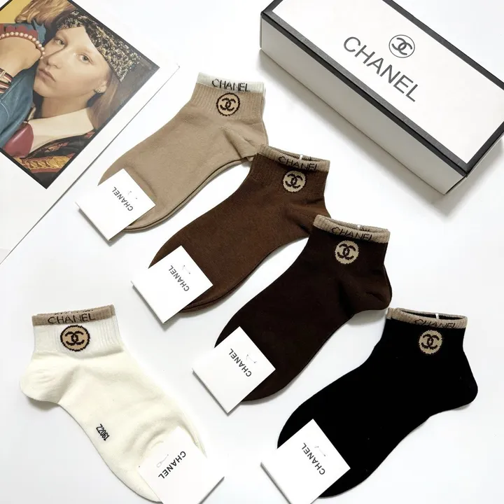 スーパーコピー シャネル 靴下