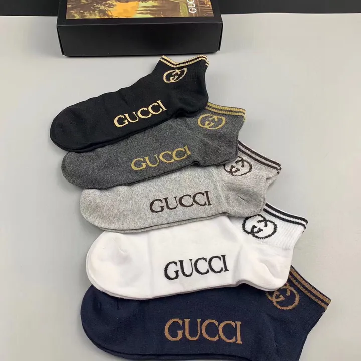 スーパーコピー グッチ 靴下
