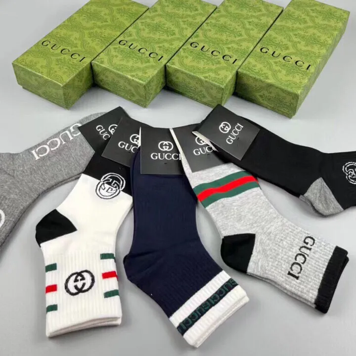 スーパーコピー グッチ 靴下