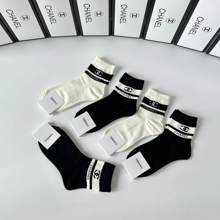 スーパーコピー シャネル 靴下