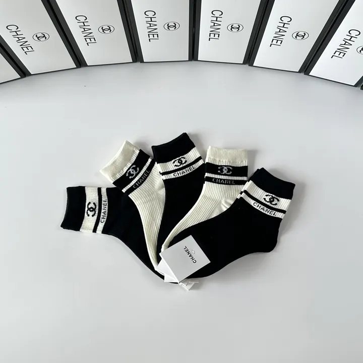 スーパーコピー シャネル 靴下
