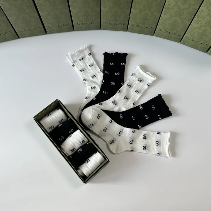 スーパーコピー グッチ 靴下