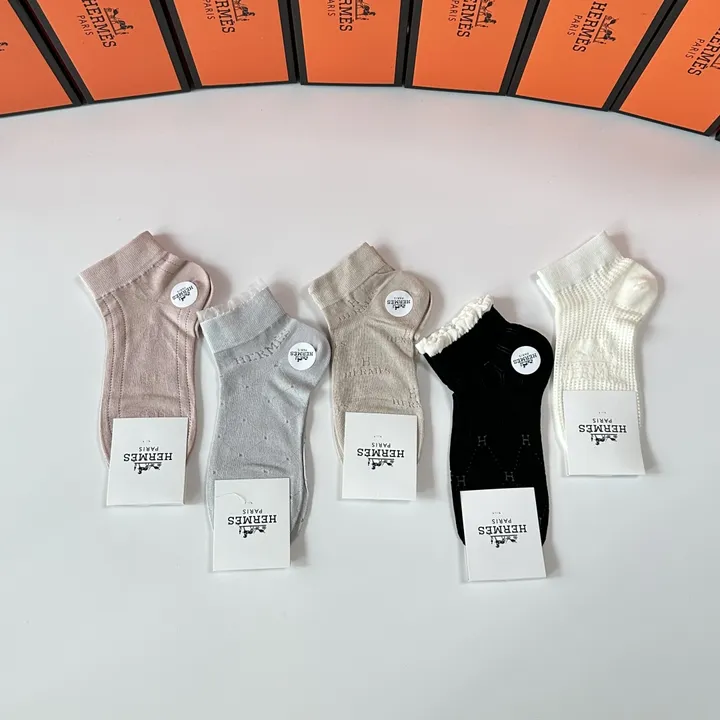 スーパーコピー シャネル 靴下