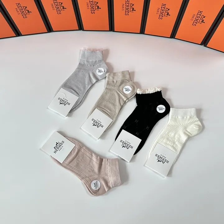 スーパーコピー シャネル 靴下