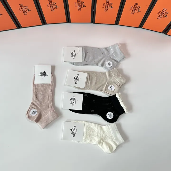 スーパーコピー シャネル 靴下