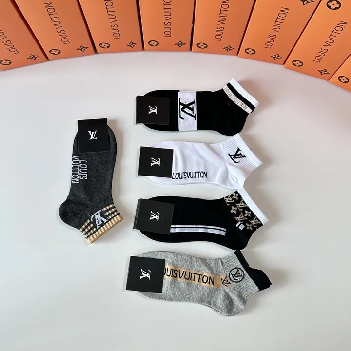 スーパーコピー ルイヴィトン 靴下