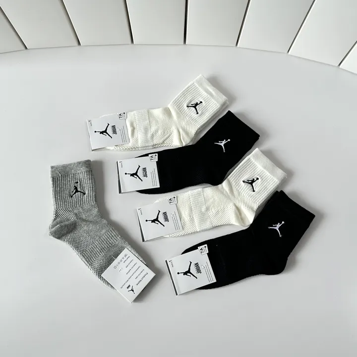 スーパーコピー エアジョーダン 靴下