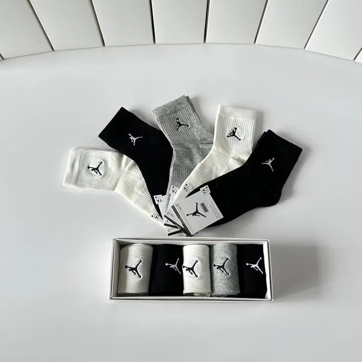 スーパーコピー エアジョーダン 靴下