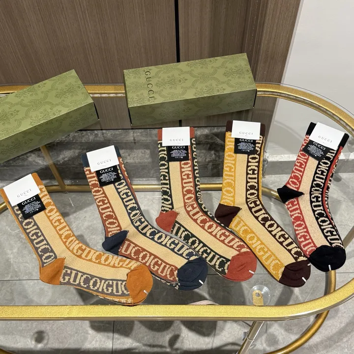 スーパーコピー グッチ 靴下