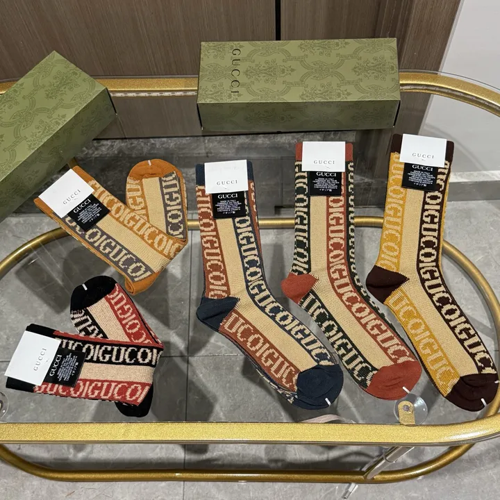 スーパーコピー グッチ 靴下