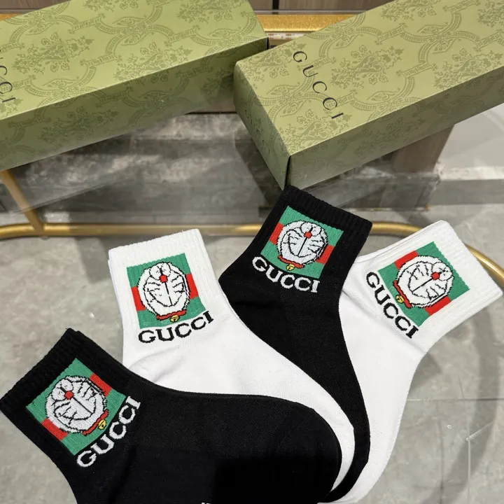 スーパーコピー グッチ 靴下
