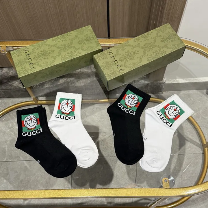 スーパーコピー グッチ 靴下