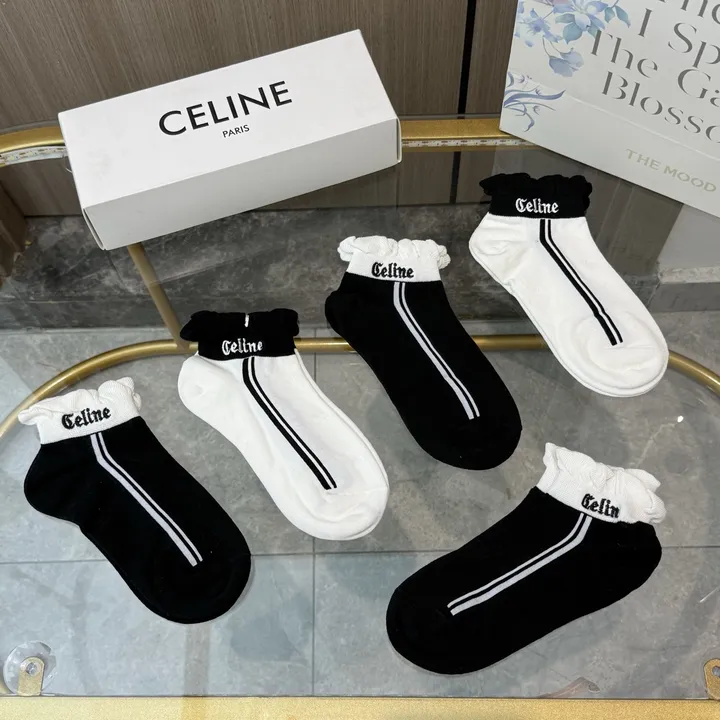 スーパーコピー セリーヌ 靴下