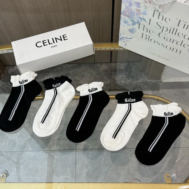 スーパーコピー セリーヌ 靴下