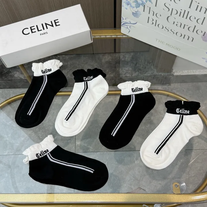 スーパーコピー セリーヌ 靴下