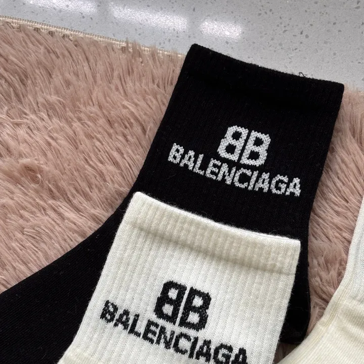 スーパーコピー セリーヌ 靴下