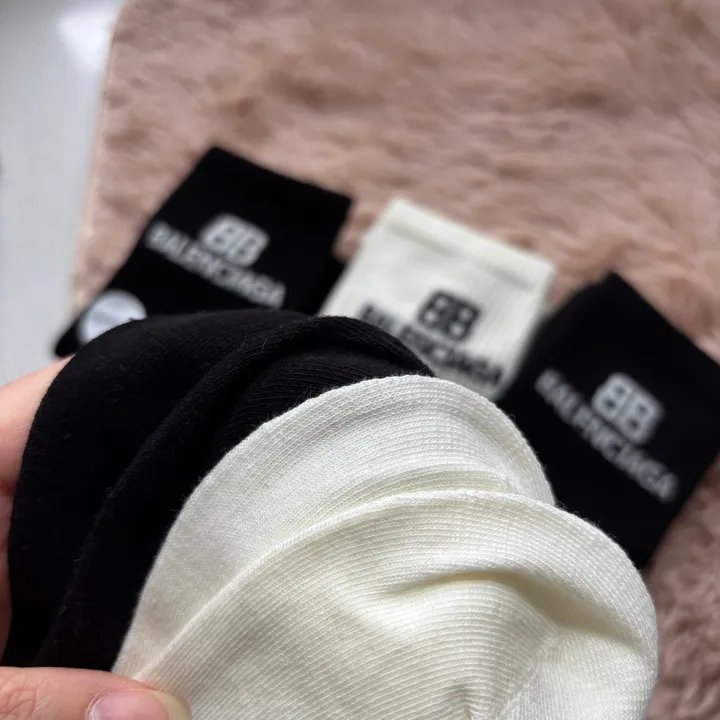 スーパーコピー セリーヌ 靴下