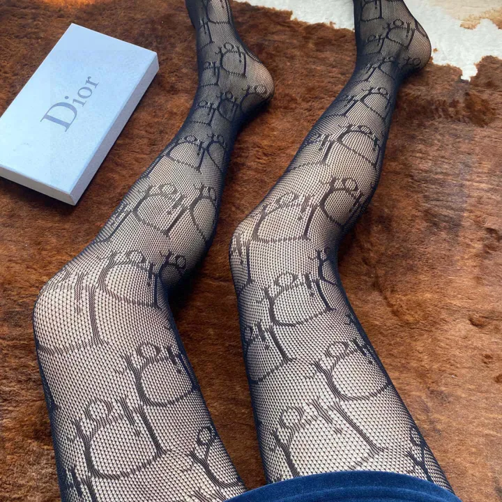 スーパーコピー ディオール 靴下