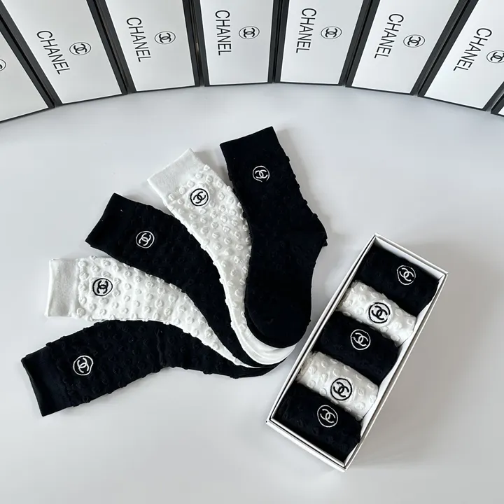 スーパーコピー シャネル 靴下