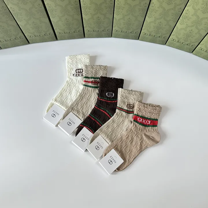 スーパーコピー グッチ 靴下