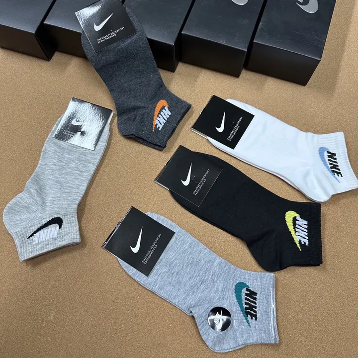 スーパーコピー ナイキ 靴下