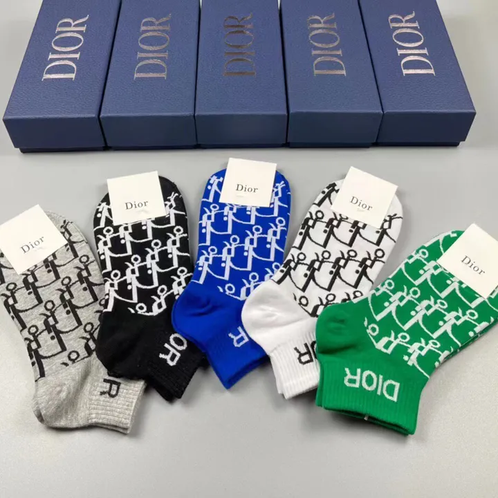 スーパーコピー ディオール 靴下