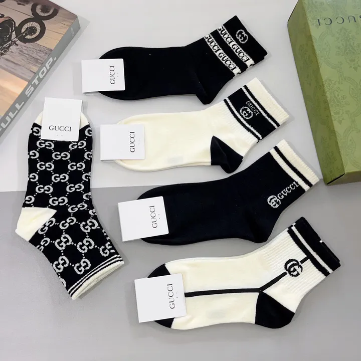 スーパーコピー グッチ 靴下